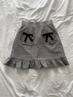 Gray Plaid Ruffle Hem Skirt with Pocket Bows
